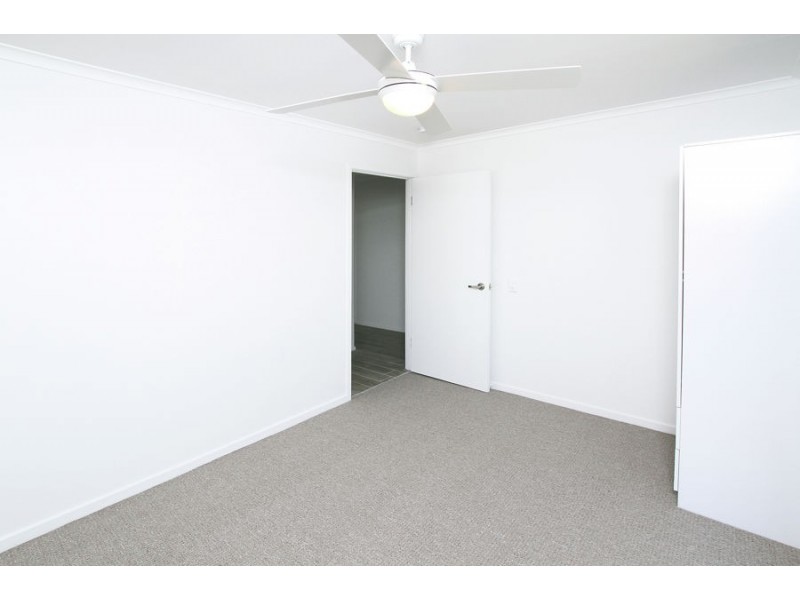 3 Zeil Street, Riverhills QLD 4074