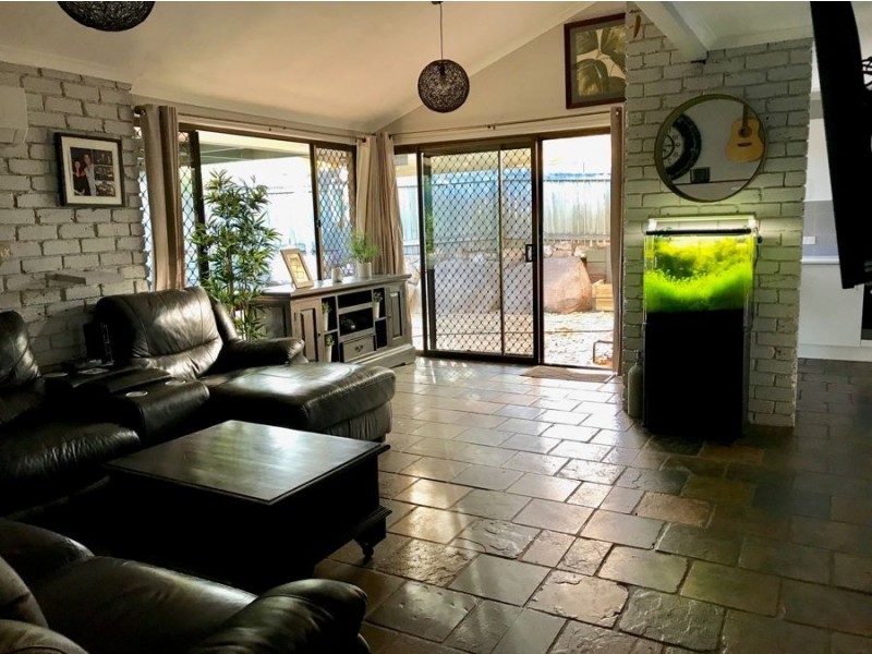 143 Sumners Road, Jamboree Heights QLD 4074