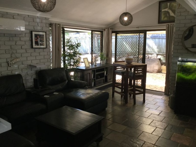 143 Sumners Road, Jamboree Heights QLD 4074