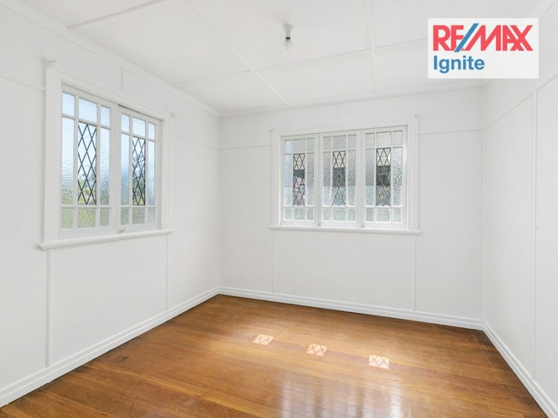 30 New Chum Road, Dinmore QLD 4303