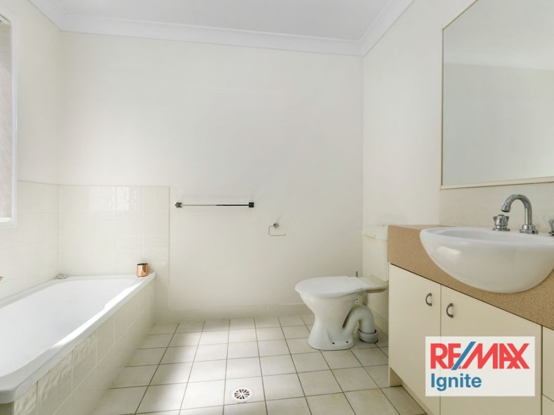 6/10 CHAPMAN PLACE, Oxley QLD 4075