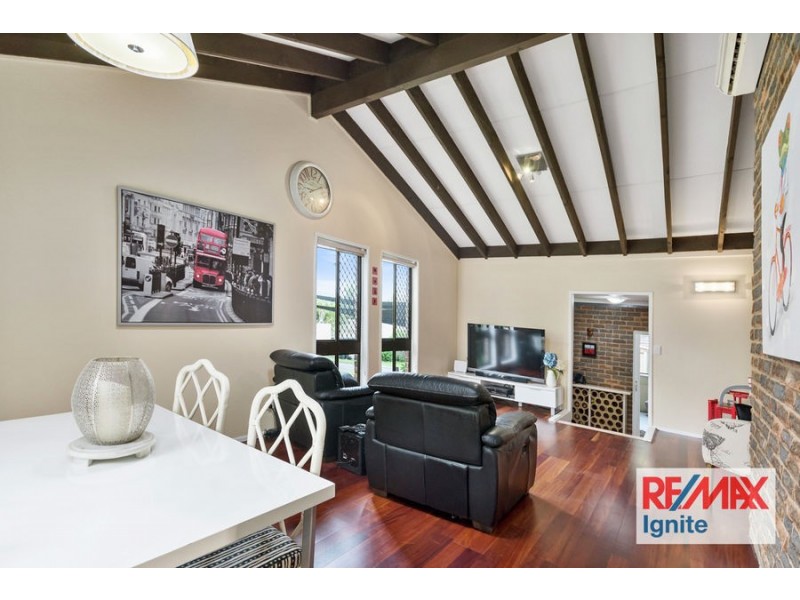 6 Shasta Close, Westlake QLD 4074