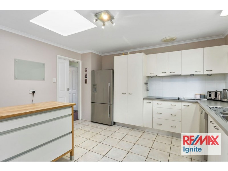 6 Shasta Close, Westlake QLD 4074