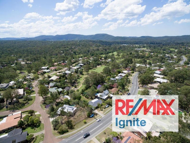 154 College Road, Karana Downs QLD 4306