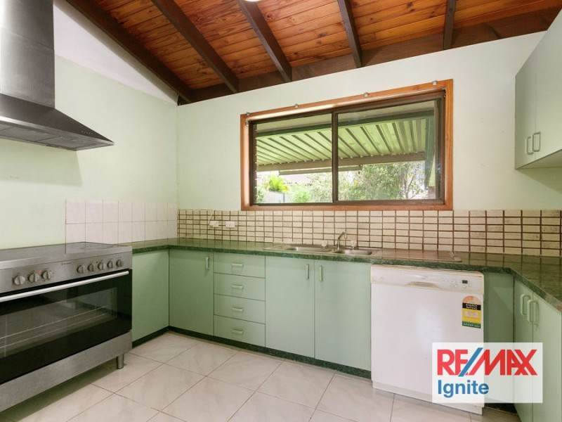 9 Trephina Close, Riverhills QLD 4074