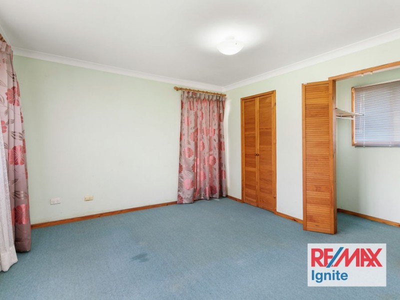 9 Trephina Close, Riverhills QLD 4074