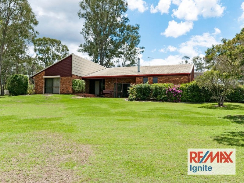 8 Lyndon Way, Karalee QLD 4306