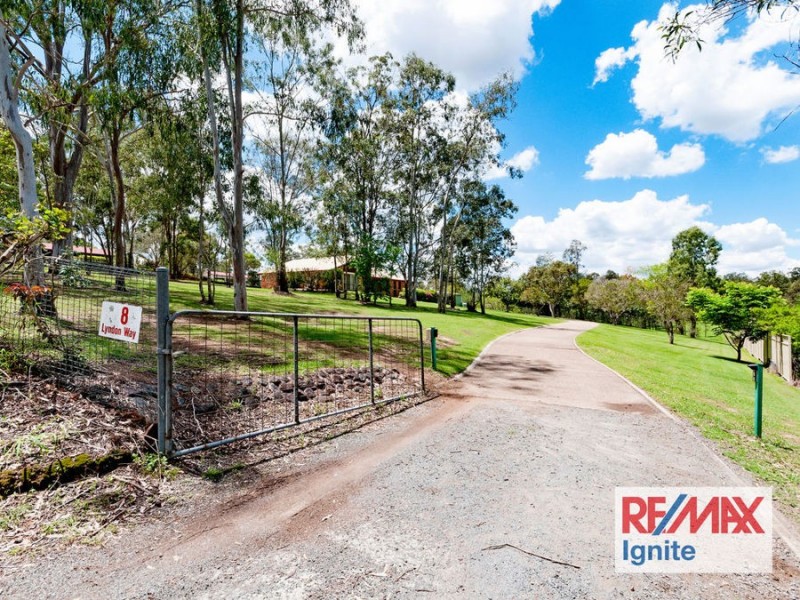 8 Lyndon Way, Karalee QLD 4306