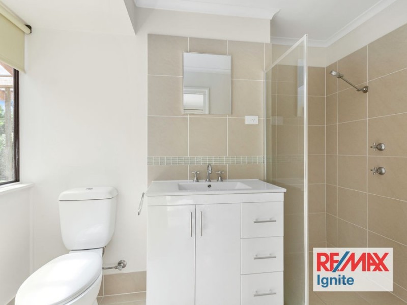 1 Kooralla Court, Karana Downs QLD 4306