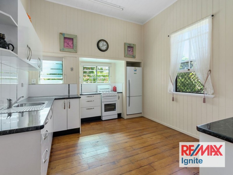30 Smith Street, North Ipswich QLD 4305