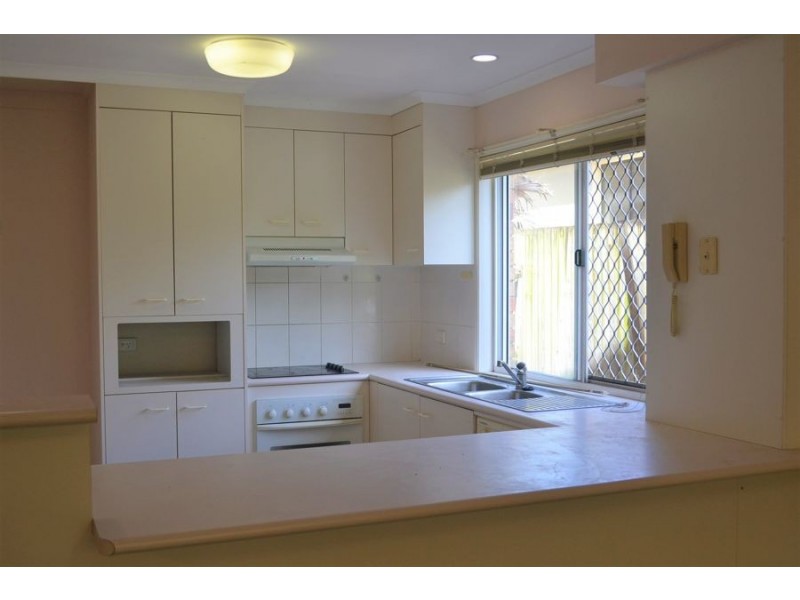 6/1 Abel Smith Crescent, Mount Ommaney QLD 4074