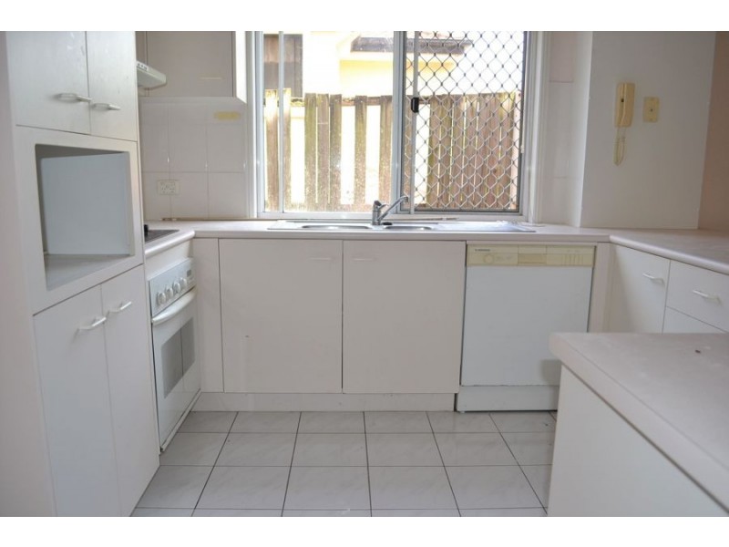 6/1 Abel Smith Crescent, Mount Ommaney QLD 4074