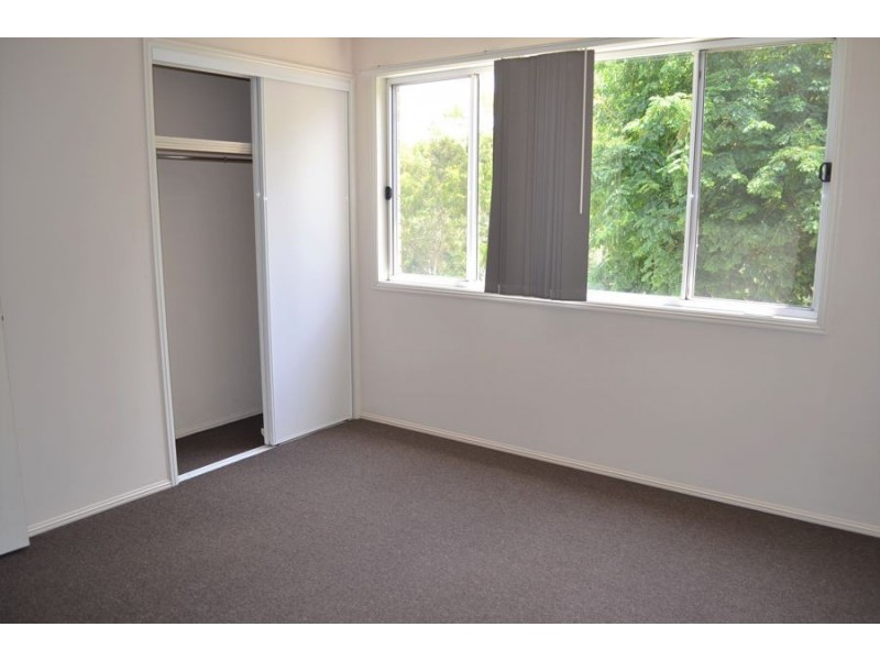 6/1 Abel Smith Crescent, Mount Ommaney QLD 4074