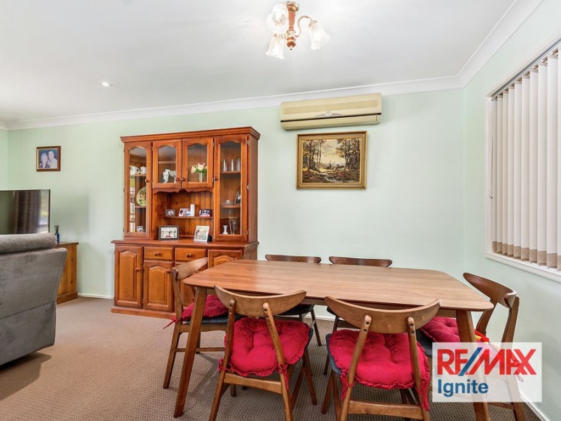 19 LODDON STREET, Riverhills QLD 4074