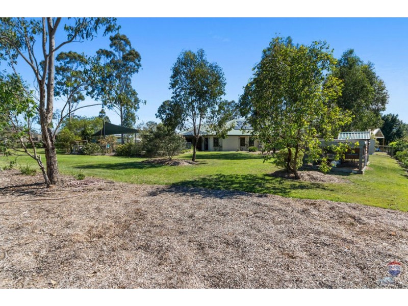 22 Aramac Plaza, Karalee QLD 4306