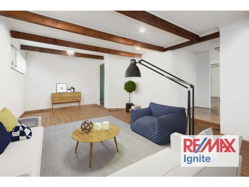 9 Apunya Close, Riverhills QLD 4074