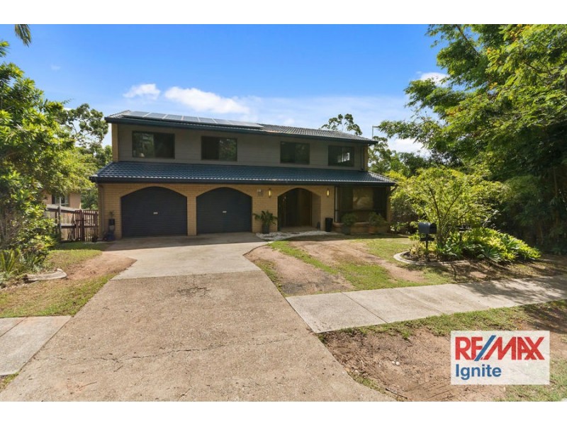 10 Edinglassie Street, Seventeen Mile Rocks QLD 4073