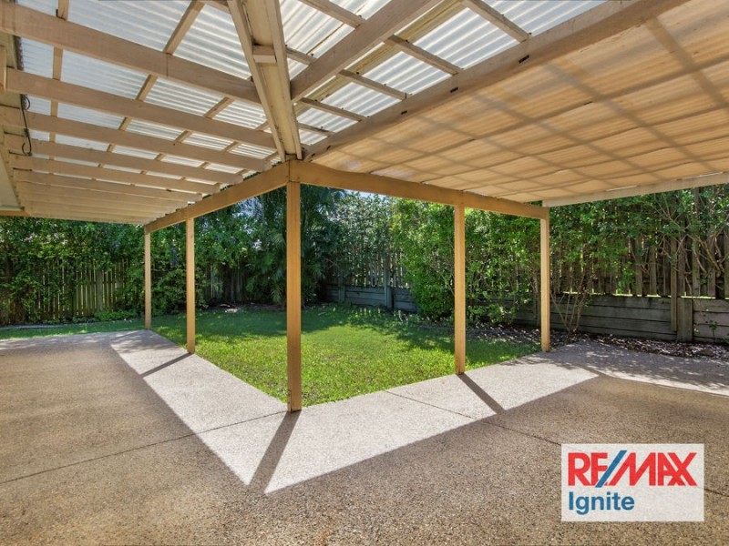 22 Somersby Street, Seventeen Mile Rocks QLD 4073