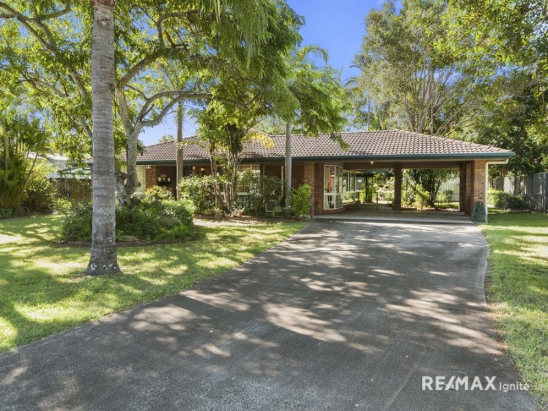 4 Koonawarra Court, Karana Downs QLD 4306