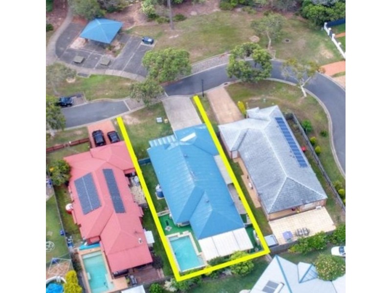 18 Paton Crescent, Forest Lake QLD 4078