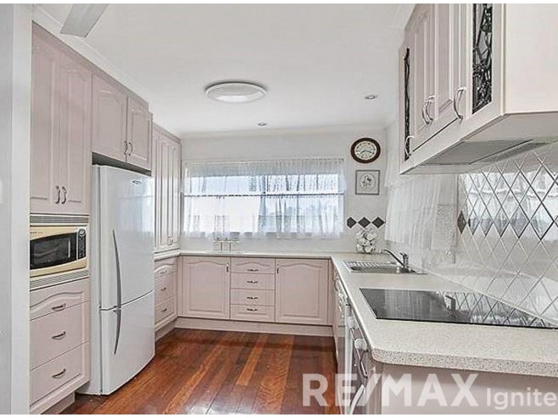 7 SPINNAKER STREET, Jamboree Heights QLD 4074