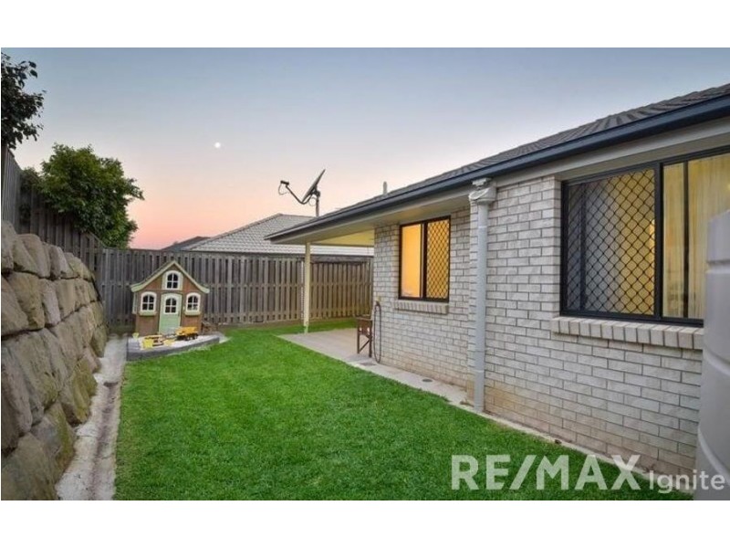 34 Burns Circuit, Augustine Heights QLD 4300