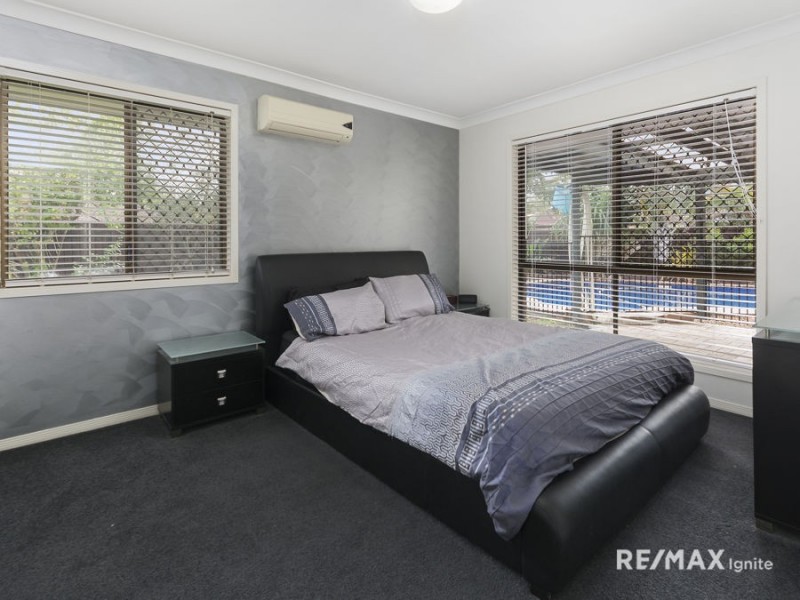 2 Tigris Street, Riverhills QLD 4074