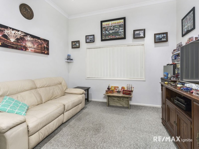 6 Eugene Street, Bellbird Park QLD 4300