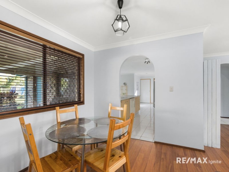 46 Lugano St, Riverhills QLD 4074