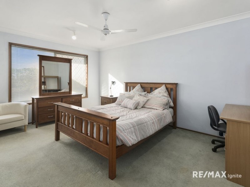 46 Lugano St, Riverhills QLD 4074