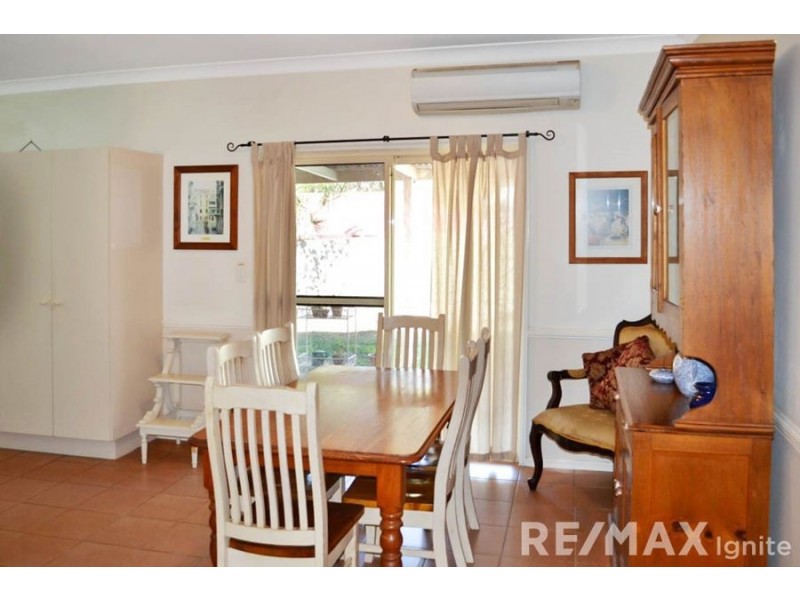 13 Scarlet Place, Forest Lake QLD 4078