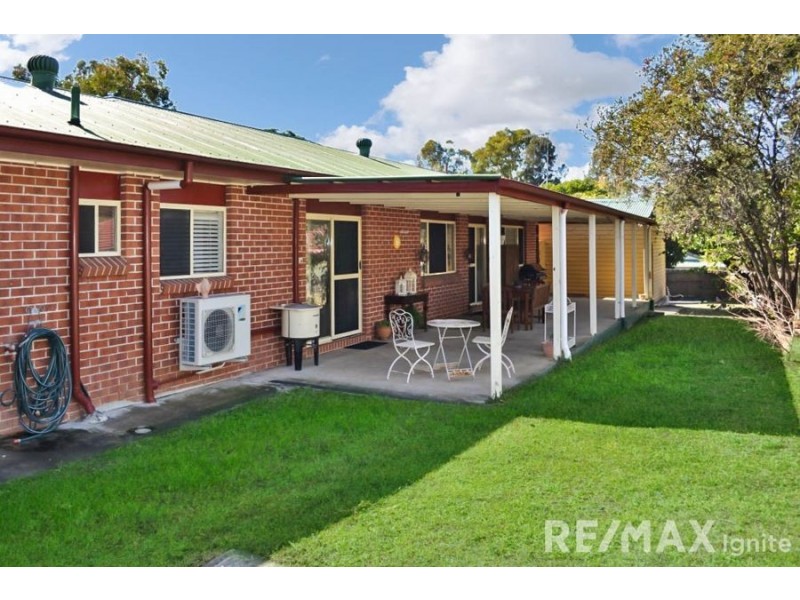 13 Scarlet Place, Forest Lake QLD 4078