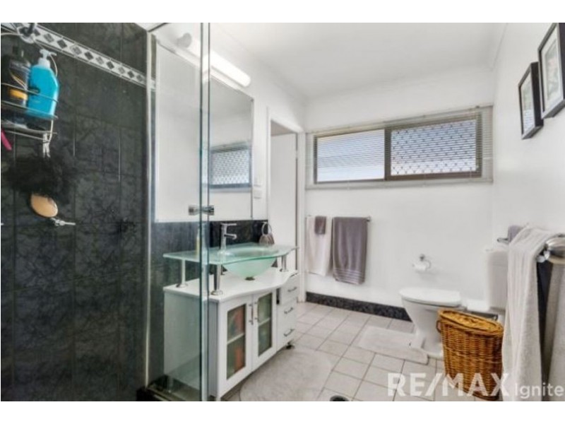 38 Buffalo St, Riverhills QLD 4074