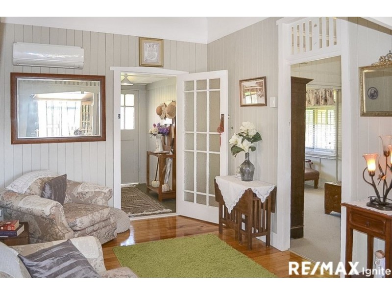 33 Cribb St, Sadliers Crossing QLD 4305