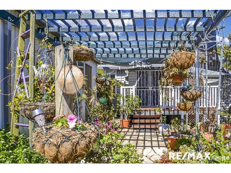 33 Cribb St, Sadliers Crossing QLD 4305