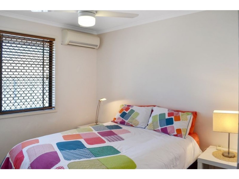 24 Loddon Street, Riverhills QLD 4074