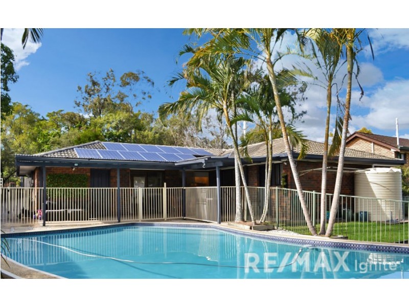 24 Macfarlane, Riverhills QLD 4074