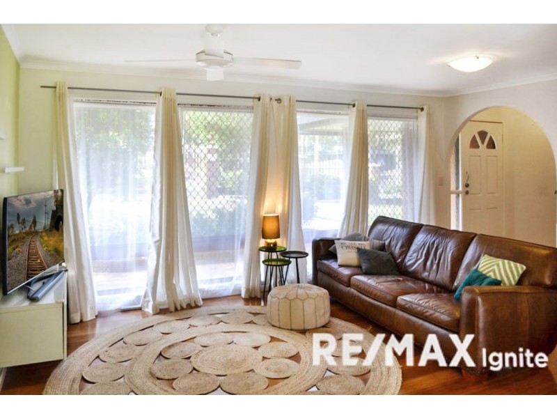 24 Macfarlane, Riverhills QLD 4074