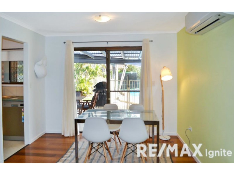 24 Macfarlane, Riverhills QLD 4074