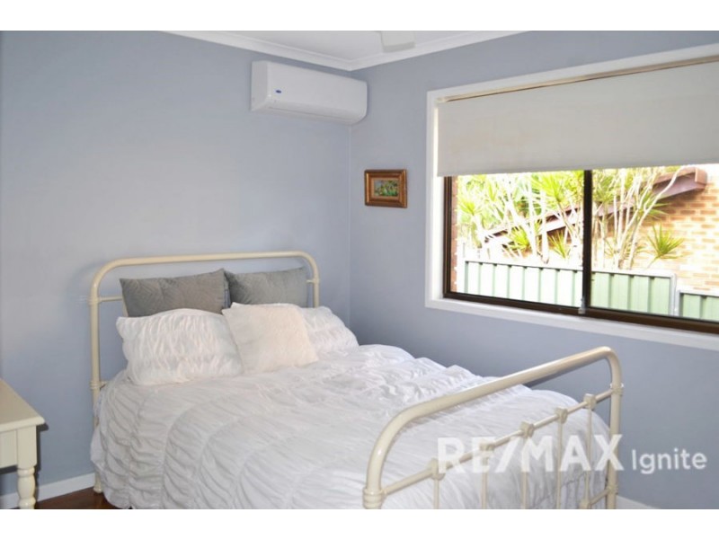 24 Macfarlane, Riverhills QLD 4074