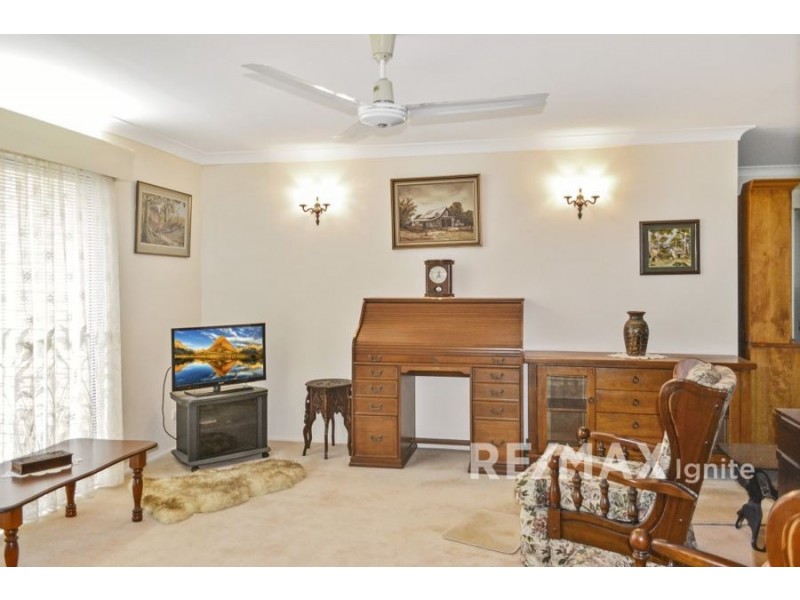 11 Tolaga Street, Westlake QLD 4074