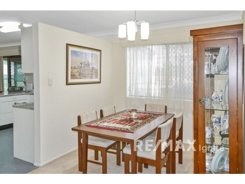 11 Tolaga Street, Westlake QLD 4074