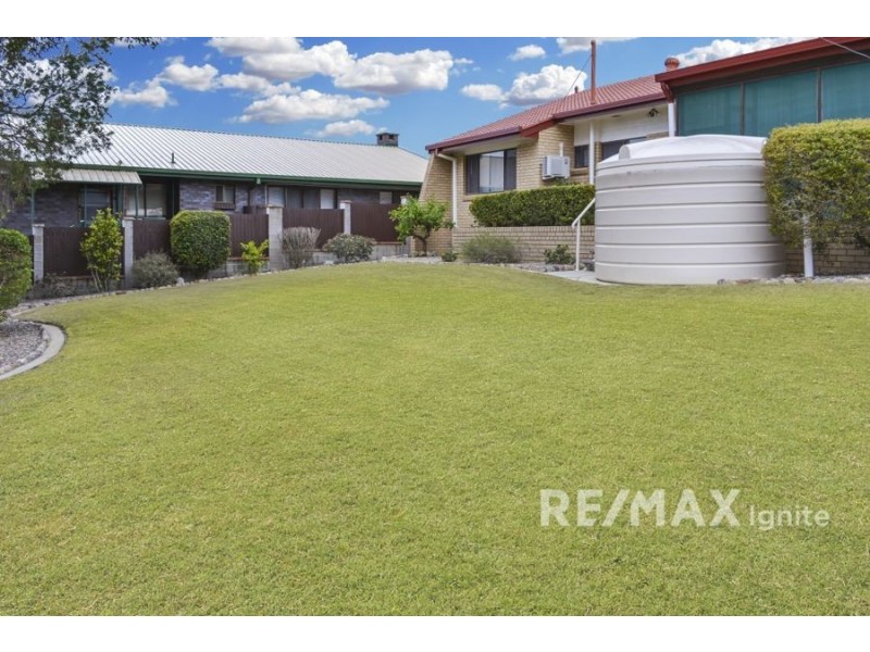 11 Tolaga Street, Westlake QLD 4074