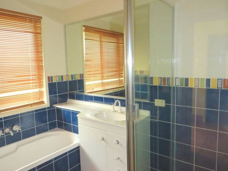 44 Cotter Crescent, Riverhills QLD 4074