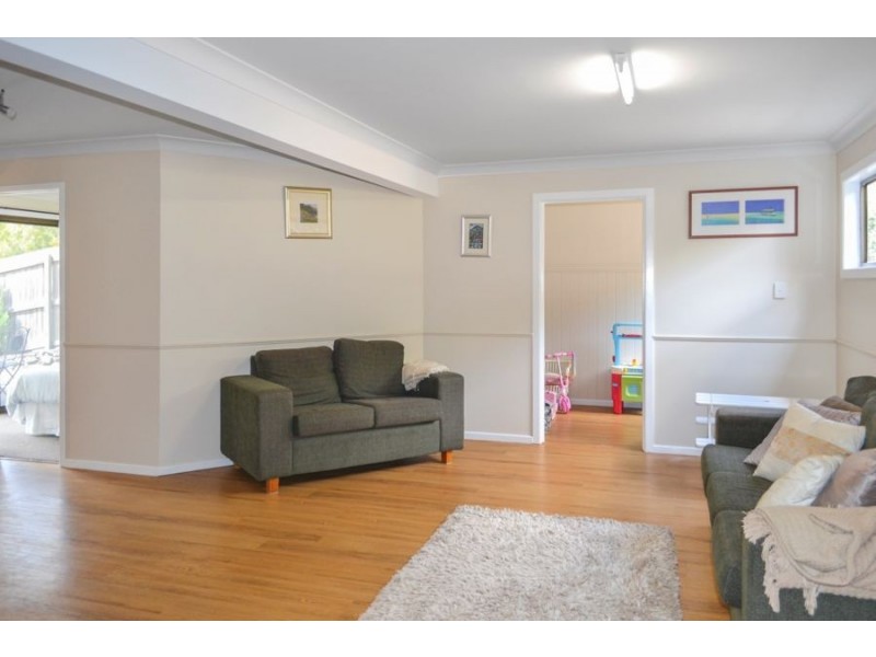 86 Hazelton Street, Riverhills QLD 4074