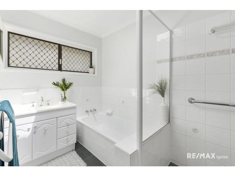 2 Coree Close, Jindalee QLD 4074