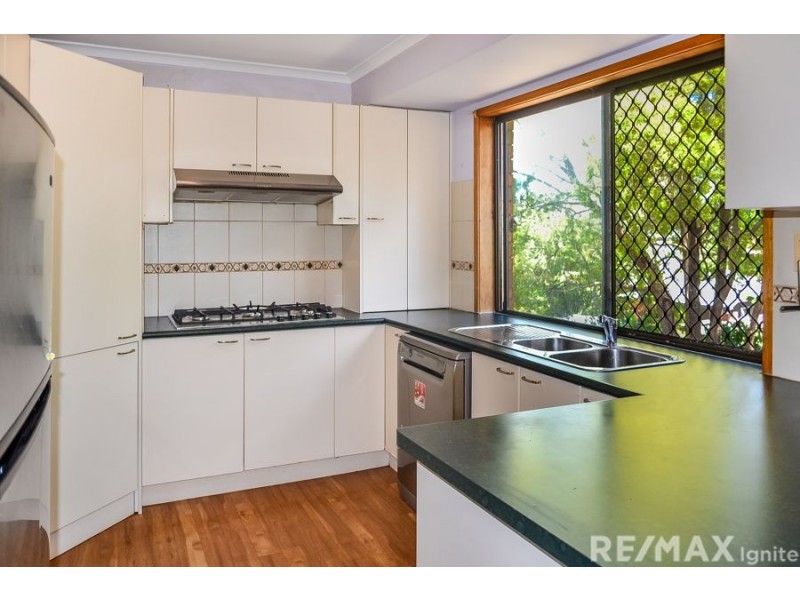 31 Loddon St, Riverhills QLD 4074