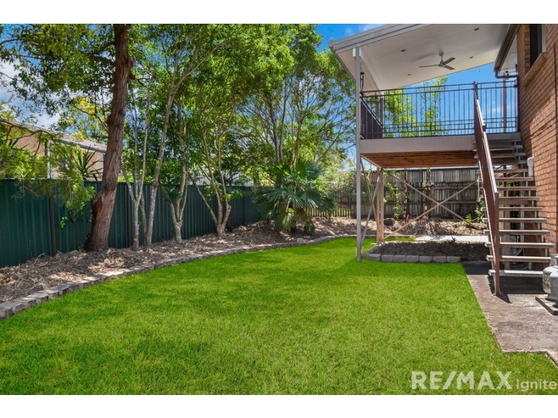 31 Loddon St, Riverhills QLD 4074