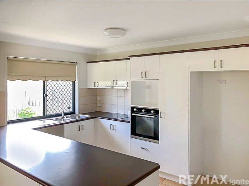 11 Swallowtail Crescent, Springfield Lakes QLD 4300