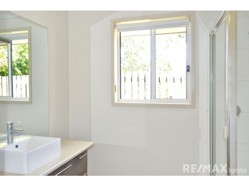 74 Valentine Circuit, Augustine Heights QLD 4300